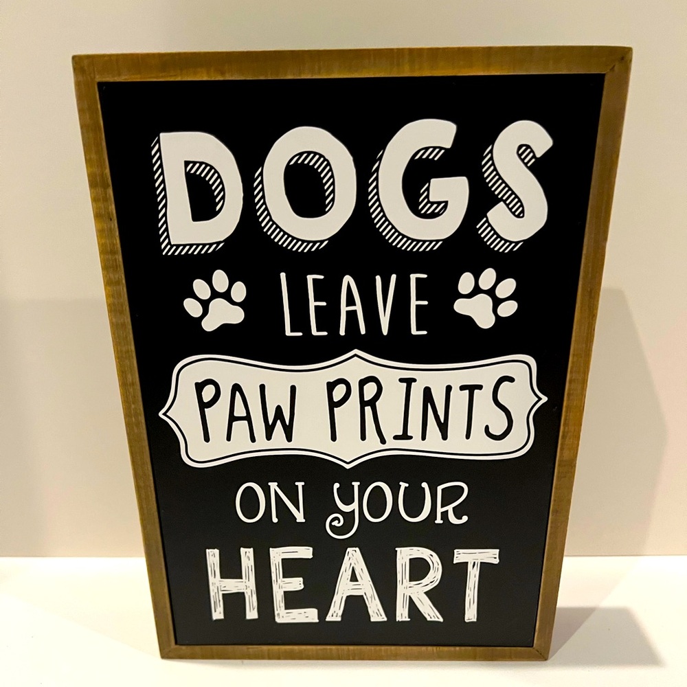 🐾Adorable Hobby Lobby Paw Prints Wooden Sign- NWT
